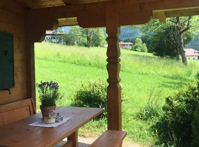 Jagdhuette * アプテナウ